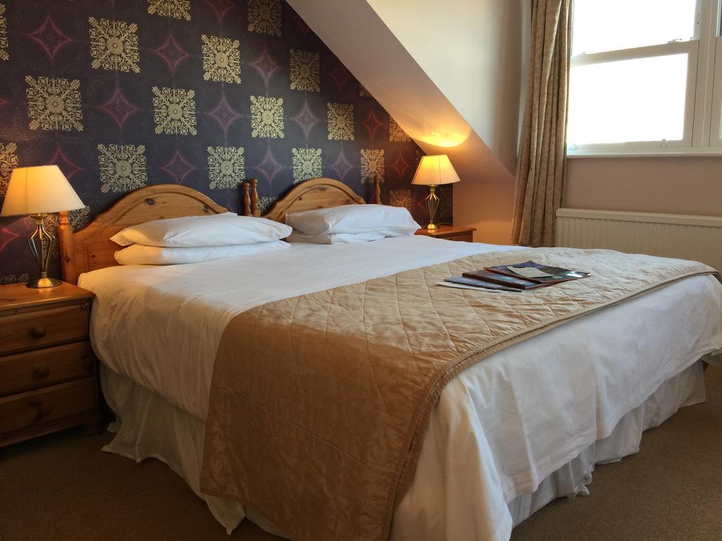 The York Priory Hotel Екстериор снимка
